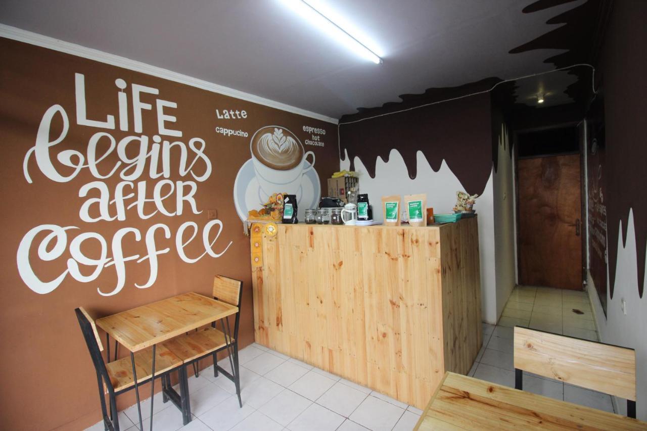 Dong Paloh Hostel Munduk Exteriér fotografie